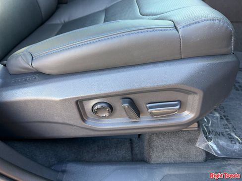 New 2026 Toyota Sequoia Platinum AWD/4WD image 16