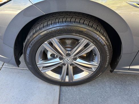 Used 2019 Volkswagen Jetta R-Line FWD image 9