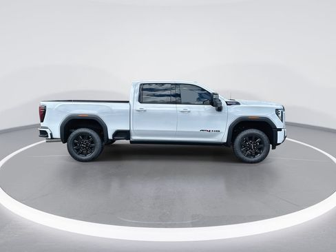 New 2026 GMC Sierra 2500 AT4 w/ AT4 Premium Plus Package AWD/4WD image 9