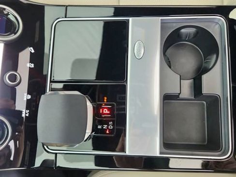 Used 2022 Land Rover Range Rover Velar R-Dynamic S image 49