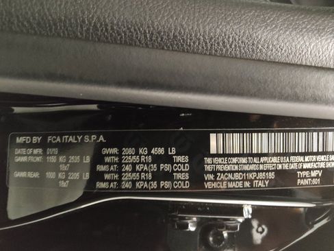 Used 2019 Jeep Renegade Limited w/ UConnect 8.4 Nav Group AWD/4WD image 33
