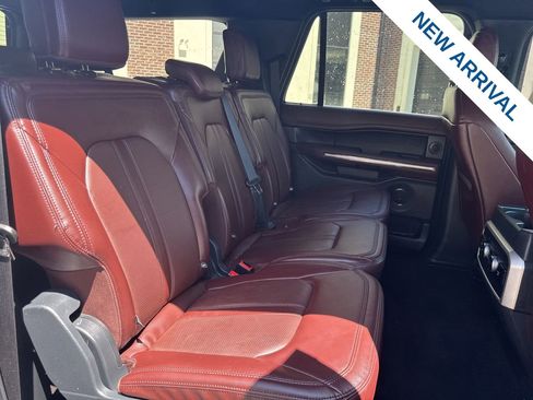 Used 2023 Ford Expedition Max Limited AWD/4WD image 11