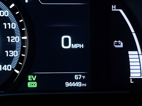 Used 2018 Hyundai Ioniq SEL w/ SEL Tech Package 02 FWD image 33
