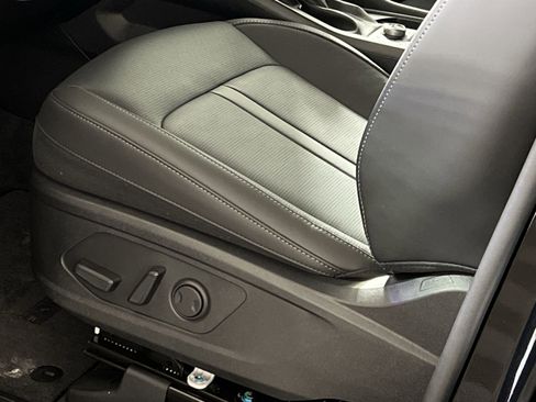 New 2026 Kia Sorento S image 12