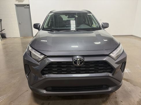 New 2025 Toyota RAV4 XLE image 7