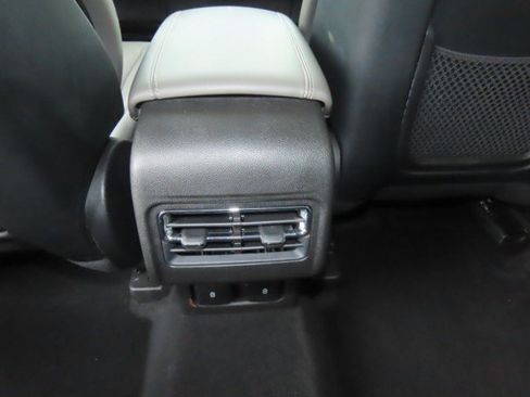 Used 2024 Lincoln Corsair FWD w/ Equipment Group 101A image 20