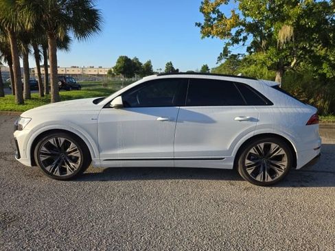Used 2026 Audi Q8 Premium Plus AWD/4WD image 2