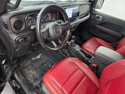 Used 2024 Jeep Wrangler Unlimited Rubicon 392 AWD/4WD image 10