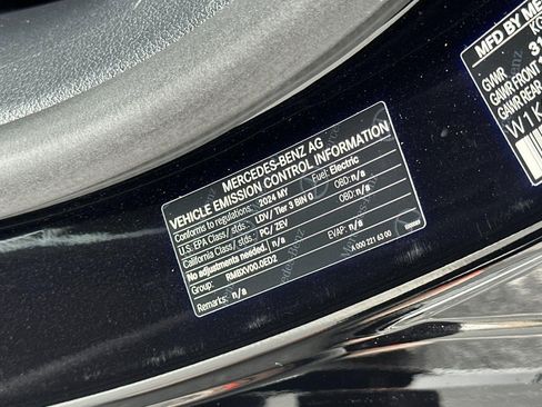 Certified 2024 Mercedes-Benz EQS 580 4MATIC Sedan image 21