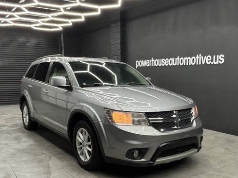 Used 2016 Dodge Journey SXT w/ Comfort/Convenience Group FWD image 13