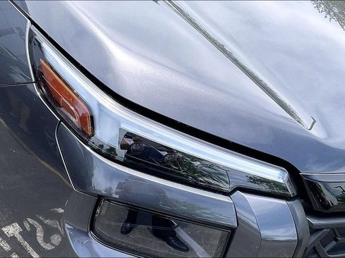 Certified 2026 Subaru Outback Limited AWD/4WD image 31