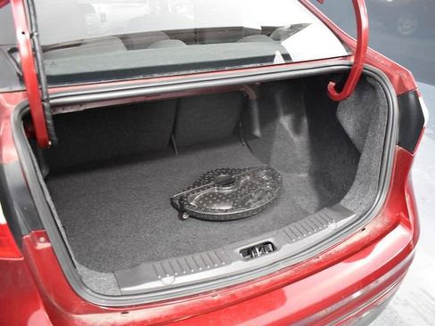 Used 2017 Ford Fiesta SE w/ Cold Weather Package image 27