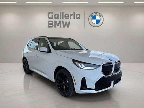 Used 2026 BMW X3 xDrive30i w/ M Sport Package AWD/4WD image 4