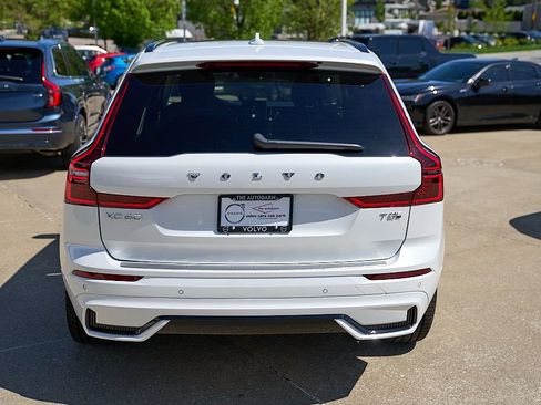 New 2026 Volvo XC60 T8 Ultra w/ Climate Package AWD/4WD image 8