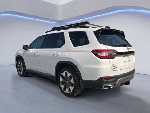 New 2026 Honda Pilot Elite image 3