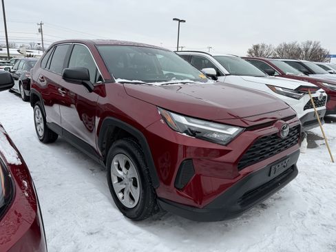 Used 2023 Toyota RAV4 LE image 2