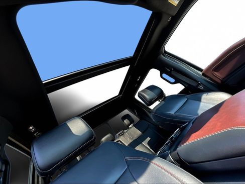 Used 2022 Ford F150 Lariat w/ Equipment Group 502A High image 29