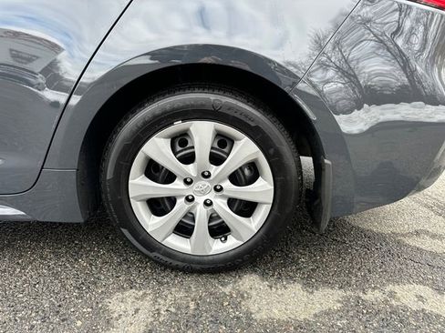 Certified 2025 Toyota Corolla LE image 15