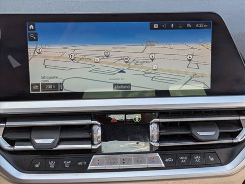 Used 2022 BMW 330e w/ M Sport Package RWD image 12