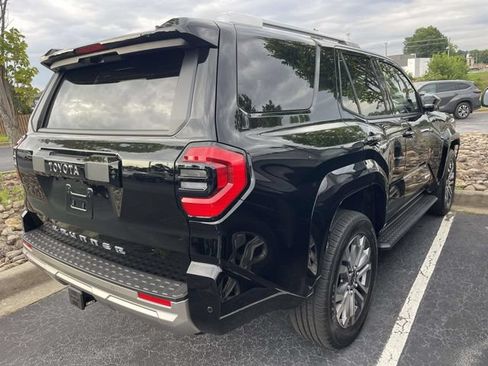 Used 2025 Toyota 4Runner Limited AWD/4WD image 13