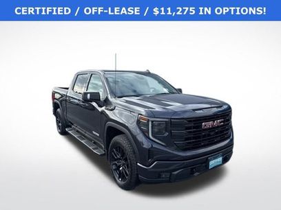 Used 2022 GMC Sierra 1500 Elevation w/ Elevation Premium Package