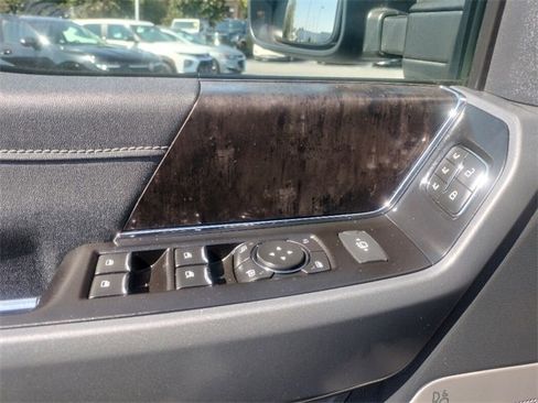 Used 2021 Ford F150 Lariat w/ Max Trailer Tow Package image 44