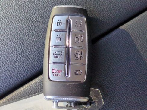 Used 2022 Genesis GV80 3.5T w/ Advanced Package 06 image 31