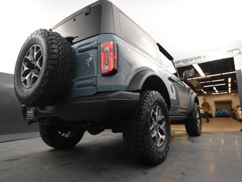 Used 2023 Ford Bronco Badlands image 19