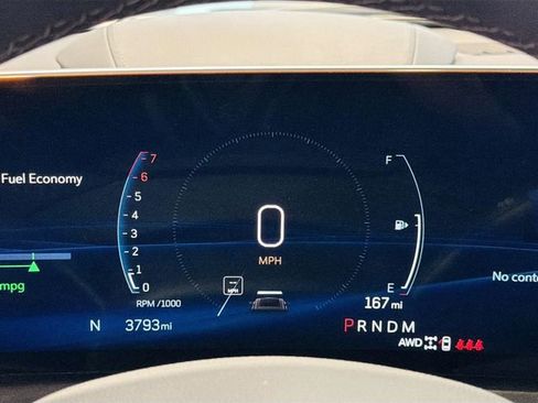 Certified 2025 Cadillac XT4 Sport w/ Technology Package image 11