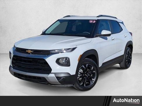 Used 2023 Chevrolet TrailBlazer LT image 1