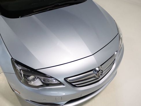 Used 2018 Buick Cascada Premium FWD image 28