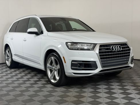 Used 2019 Audi Q7 3.0T Prestige w/ Prestige Package AWD/4WD image 7