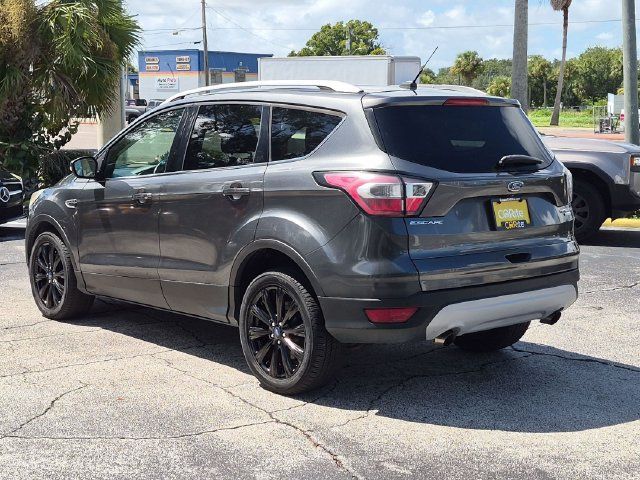 Used 2017 Ford Escape Titanium FWD image 7
