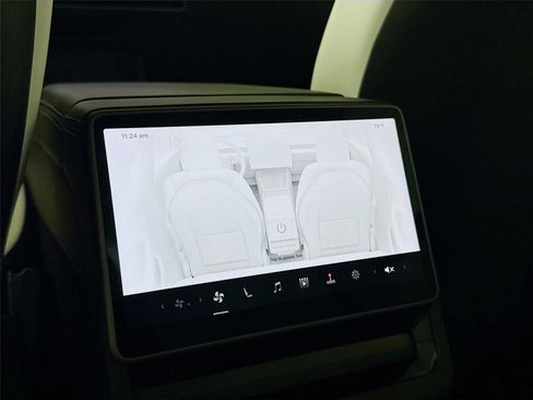 Used 2024 Tesla Model 3 Long Range RWD image 25