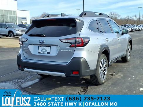 Certified 2025 Subaru Outback Limited image 26