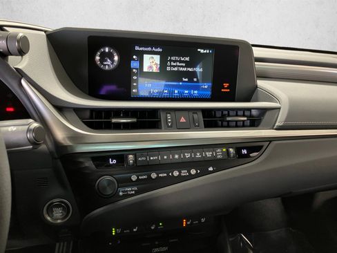 Used 2020 Lexus ES 350 F Sport w/ Accessory Package FWD image 15