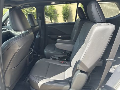 Certified 2025 Lexus TX 350 AWD w/ Technology Package image 31
