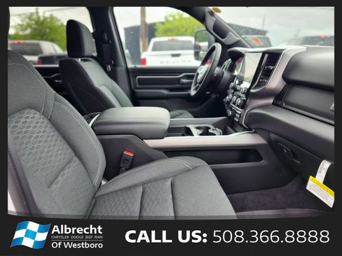 New 2026 RAM 1500 Big Horn AWD/4WD image 11