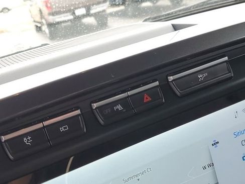 Certified 2021 Ford F150 XLT w/ Equipment Group 302A High image 20