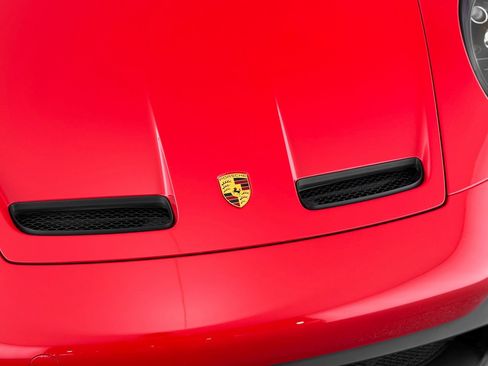 Used 2022 Porsche 911 GT3 image 45