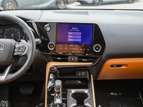 New 2026 Lexus NX 350 AWD image 13