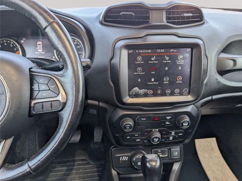 Used 2022 Jeep Renegade Limited w/ Sun, Sound & Wheels Group AWD/4WD image 18