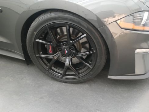 Used 2020 Ford Mustang GT Premium w/ GT Performance Package RWD image 28