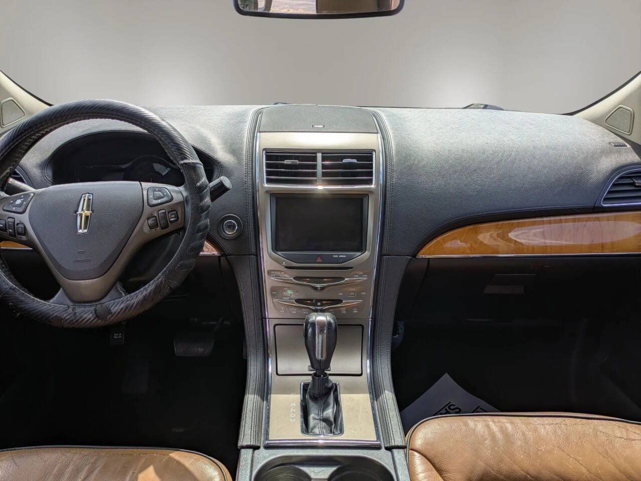Used 2012 Lincoln MKX AWD image 24