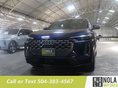 Used 2025 Audi Q5 Premium Plus AWD/4WD image 3