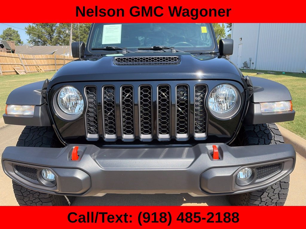 Used 2023 Jeep Gladiator Mojave w/ Cold Weather Group AWD/4WD image 2