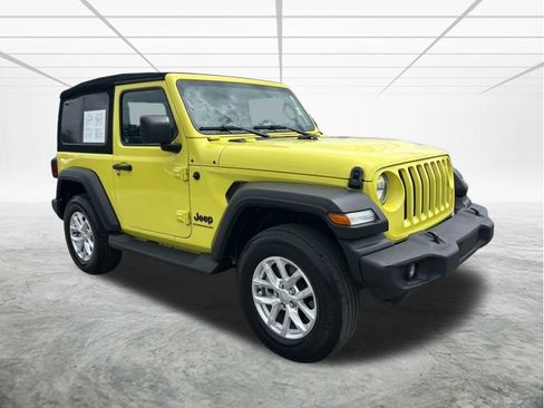 Used 2023 Jeep Wrangler Sport S image 2