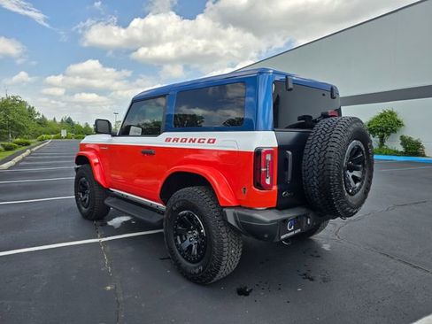 Used 2025 Ford Bronco Stroppe Edition AWD/4WD image 9