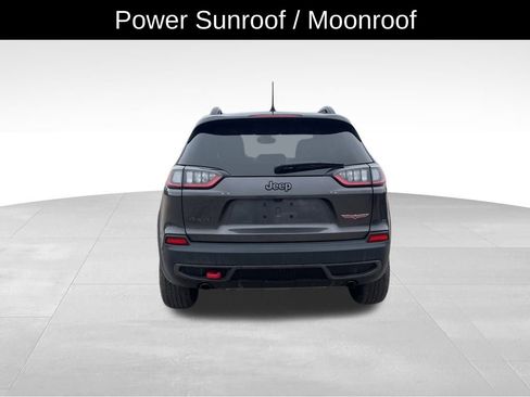 Used 2022 Jeep Cherokee Trailhawk w/ Sun & Sound Group image 7