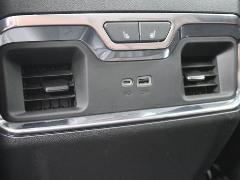 Used 2024 GMC Sierra 2500 Denali Ultimate w/ Max Trailering Package image 11